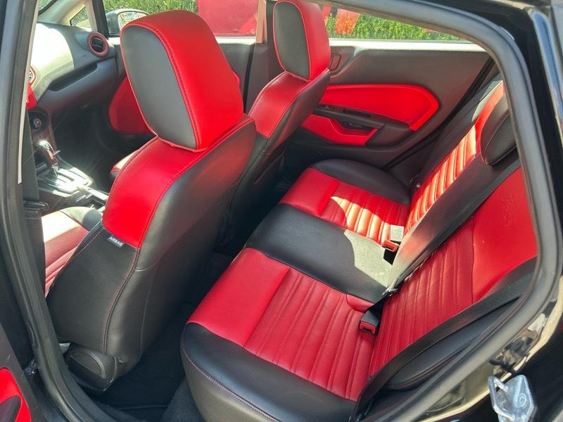 Ford Fiesta SES Hatchback 2012