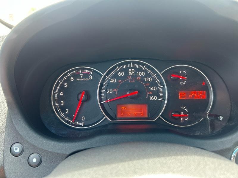 Nissan Maxima SV 2010
