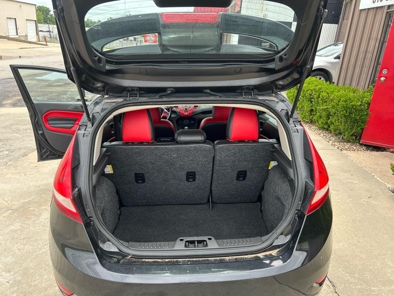 Ford Fiesta SES Hatchback 2012