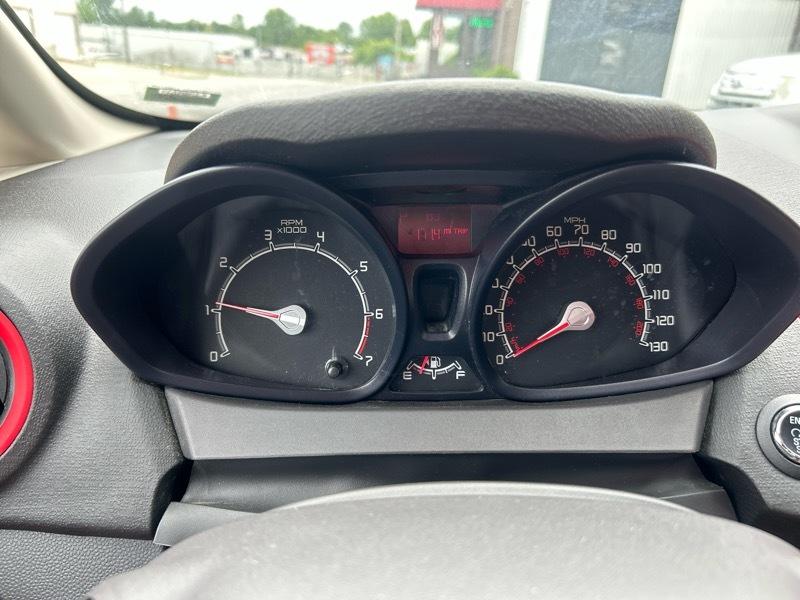 Ford Fiesta SES Hatchback 2012