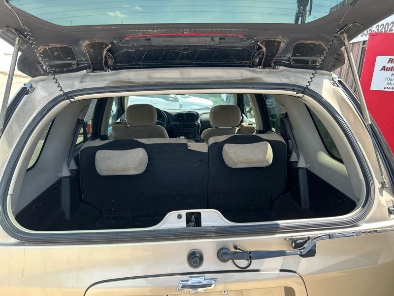 Chevrolet TrailBlazer LS 4WD 2006