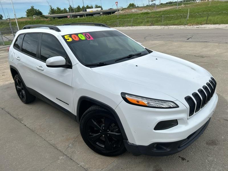 Jeep Cherokee Latitude FWD 2016