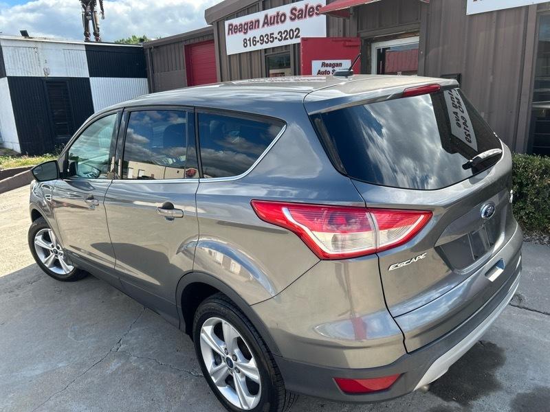 Ford Escape SE FWD 2014