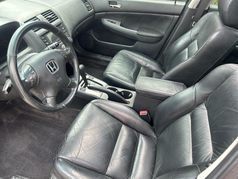 Honda Accord EX V6 sedan AT 2003