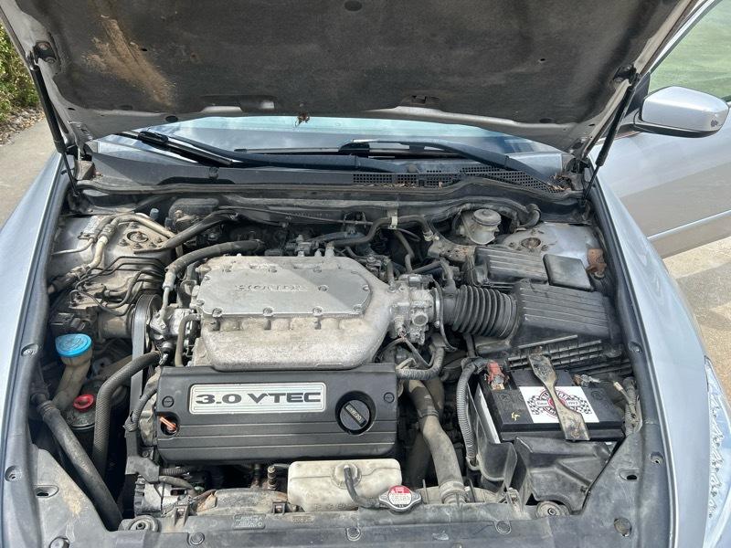 Honda Accord EX V6 sedan AT 2003
