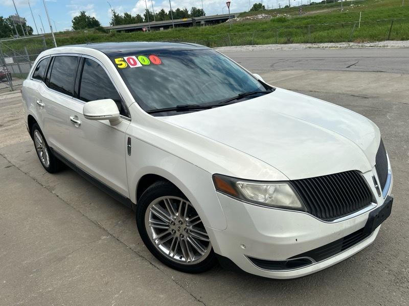 Lincoln MKT 3.5L with EcoBoost AWD 2014