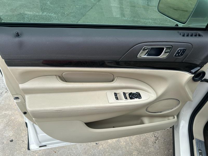 Lincoln MKT 3.5L with EcoBoost AWD 2014
