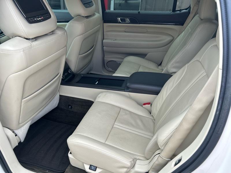Lincoln MKT 3.5L with EcoBoost AWD 2014