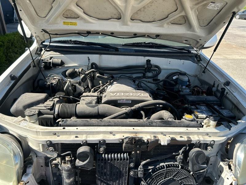 Toyota Sequoia SR5 2WD 2003