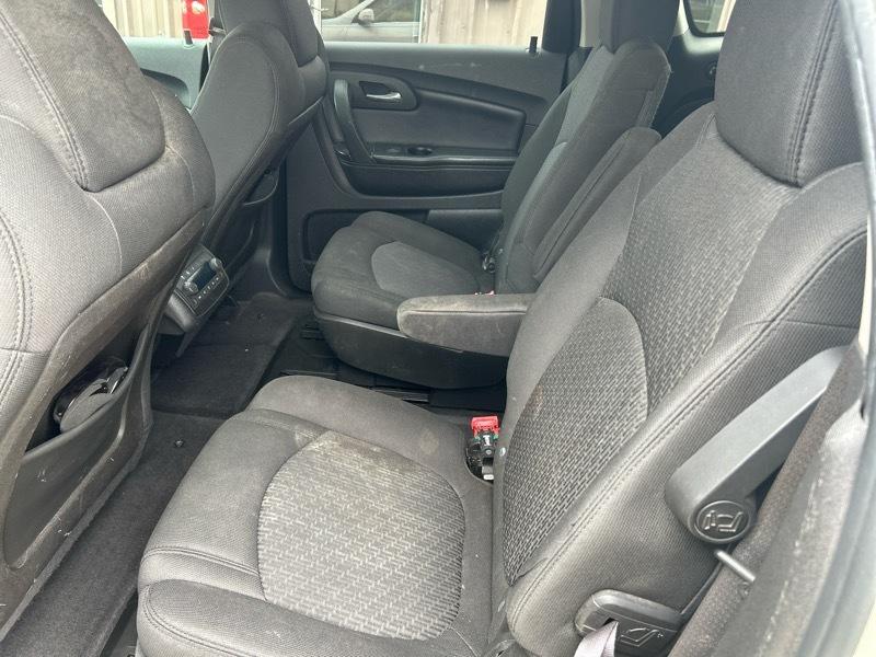 Chevrolet Traverse LT AWD 2011