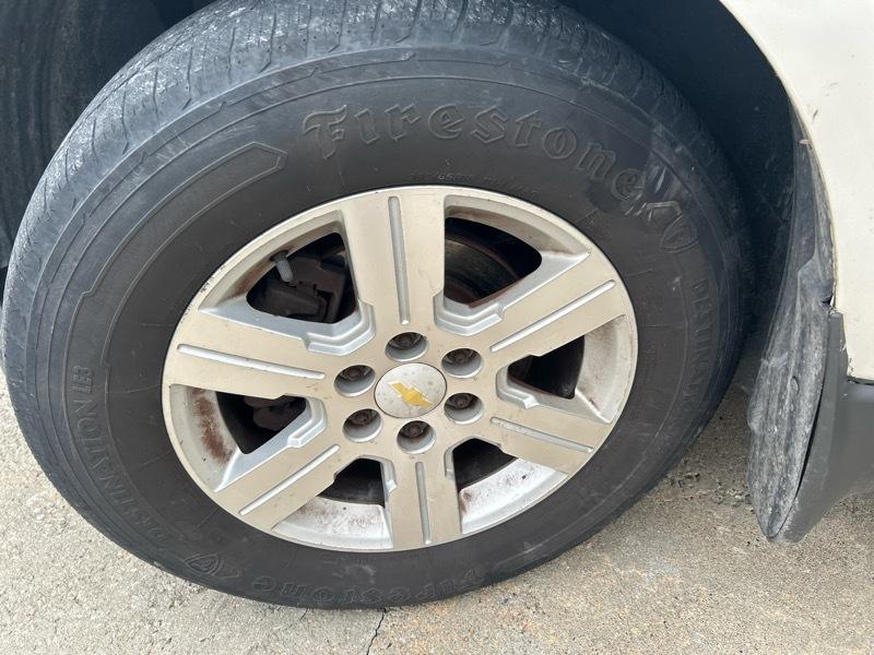 Chevrolet Traverse LT AWD 2011