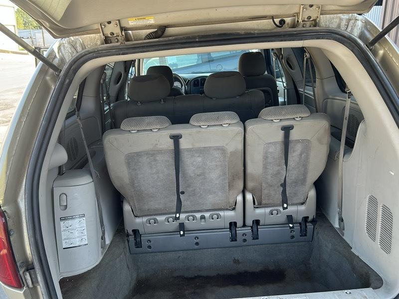 Dodge Grand Caravan SE 2005