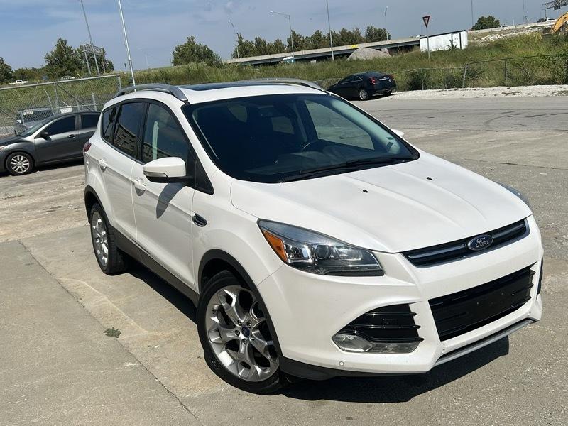 Ford Escape Titanium 4WD 2014
