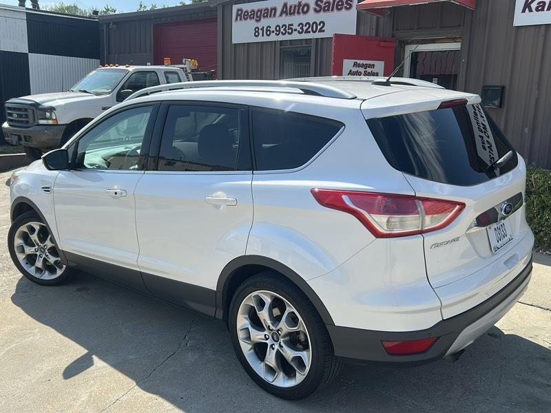 Ford Escape Titanium 4WD 2014