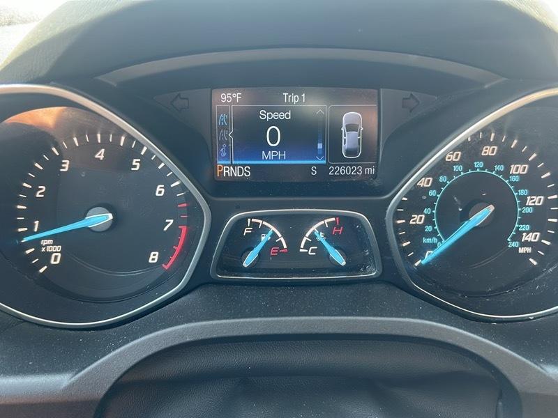 Ford Escape Titanium 4WD 2014