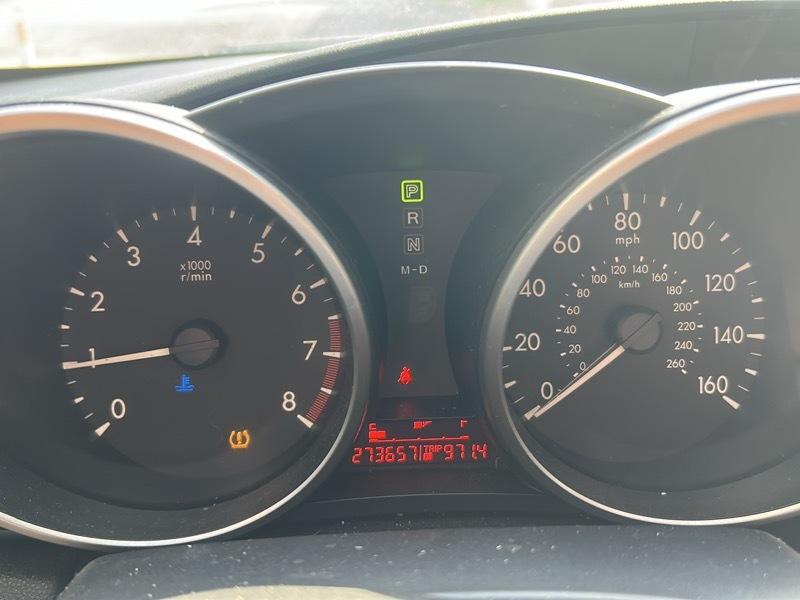 Mazda MAZDA3 i Touring 4-door 2011