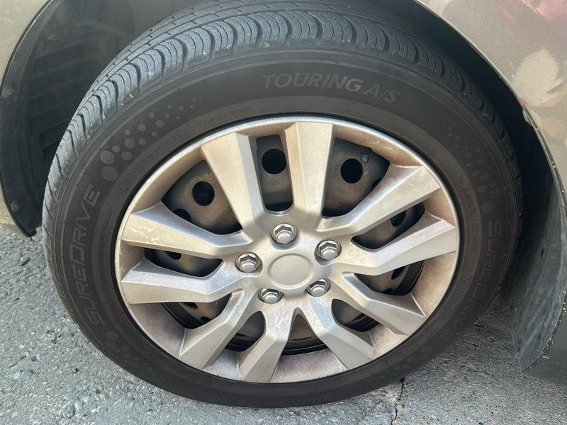 Mazda MAZDA3 i Touring 4-door 2011