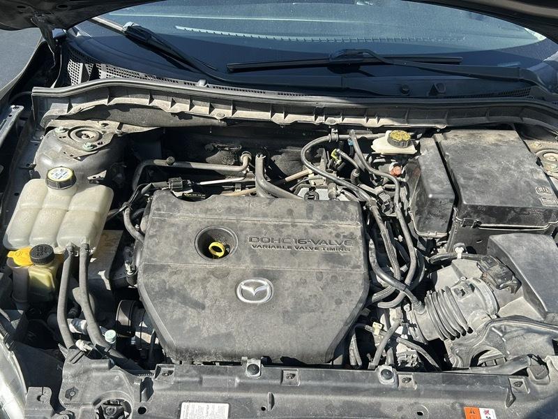 Mazda MAZDA3 i Touring 4-door 2011