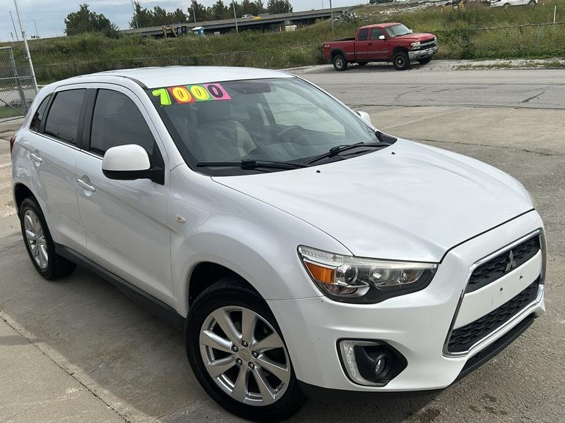 Mitsubishi Outlander Sport SE 2WD 2015