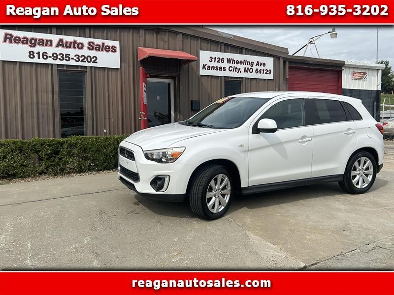Mitsubishi Outlander Sport SE 2WD 2015