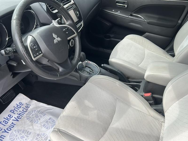 Mitsubishi Outlander Sport SE 2WD 2015