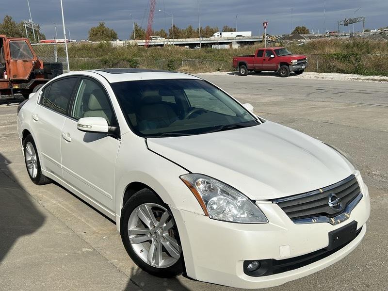 Nissan Altima 3.5 SR 2011