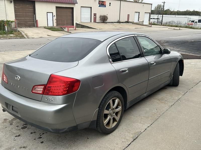 Infiniti G35 Sedan AWD with Leather 2004