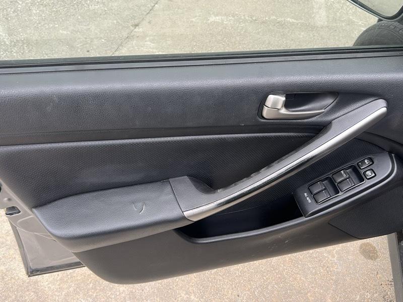 Infiniti G35 Sedan AWD with Leather 2004
