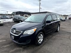 2010 Volkswagen Routan 
