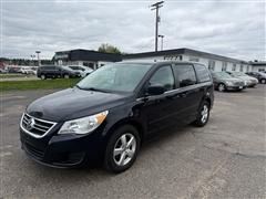 2010 Volkswagen Routan 