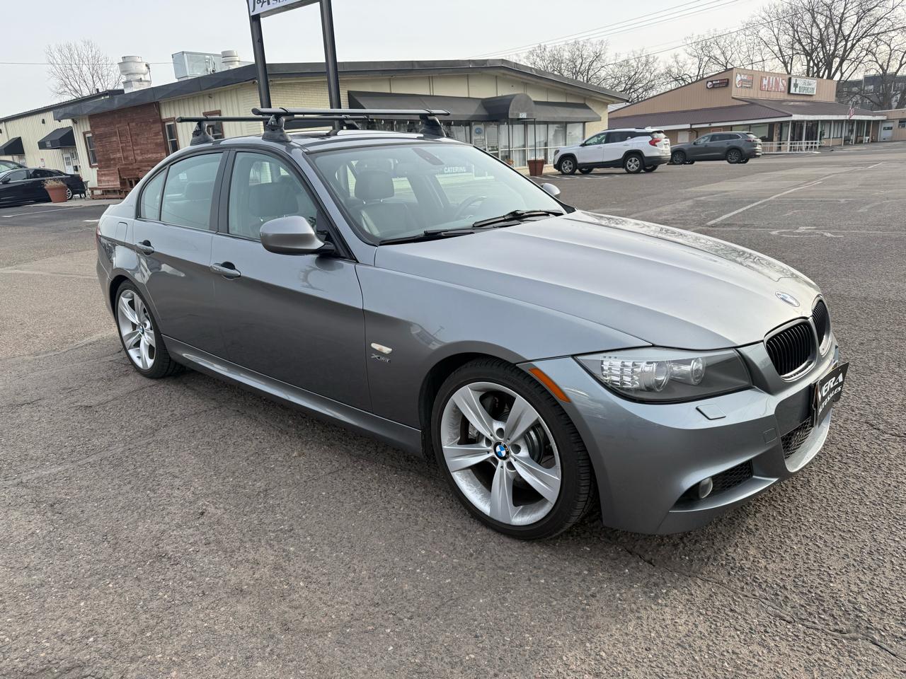 BMW 3-Series 335i xDrive SA 2011
