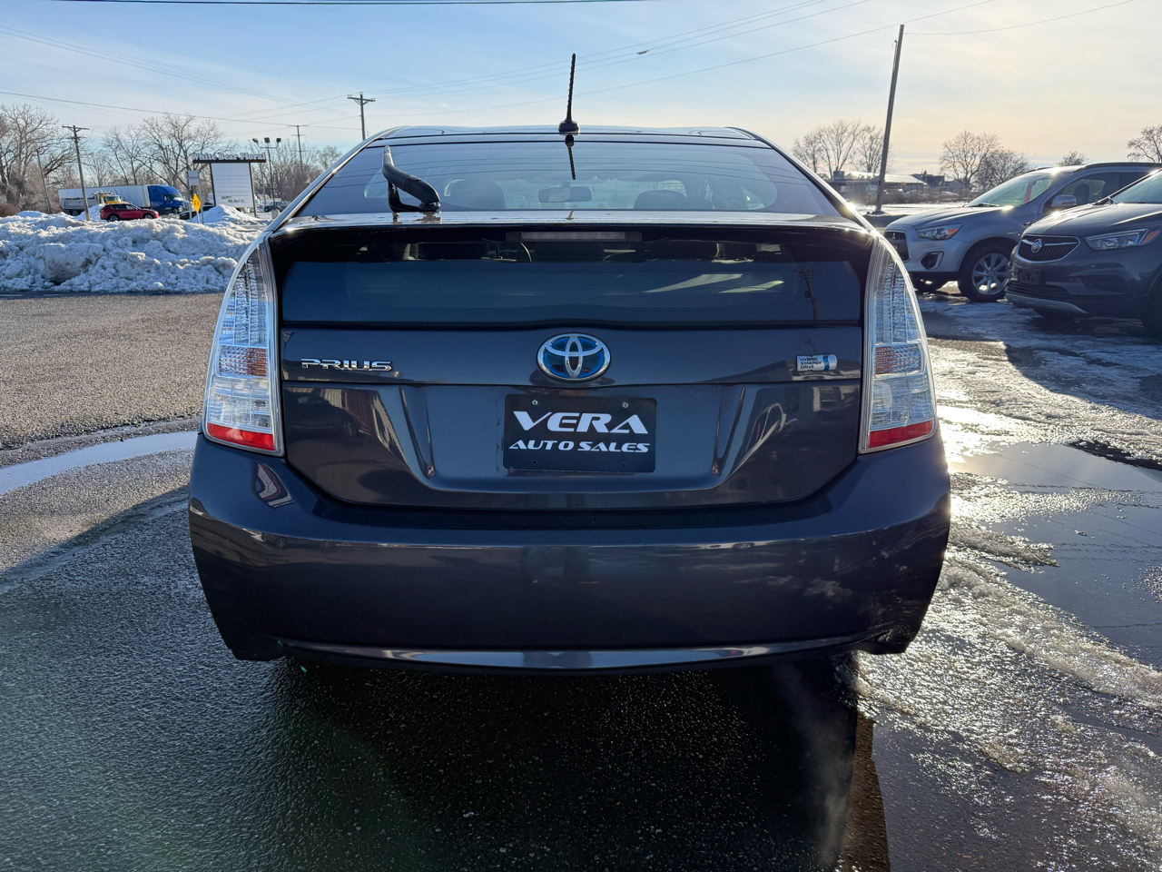 Toyota Prius Prius V 2010