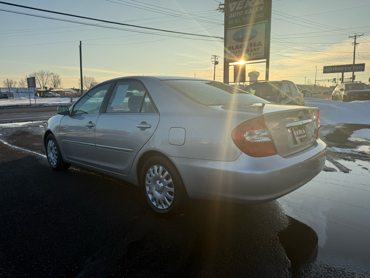 Toyota Camry Standard 2004