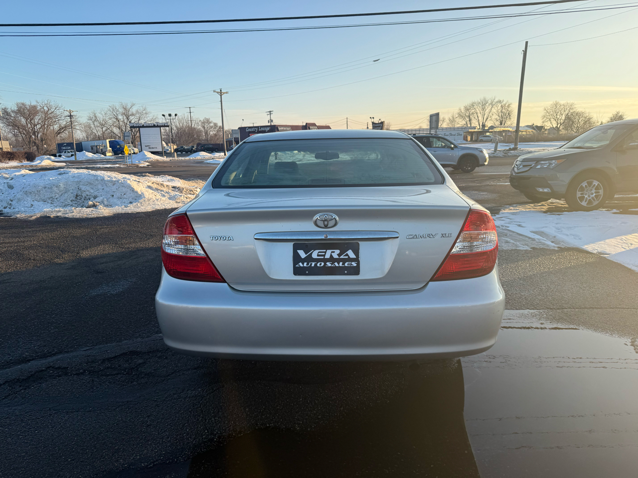 Toyota Camry Standard 2004