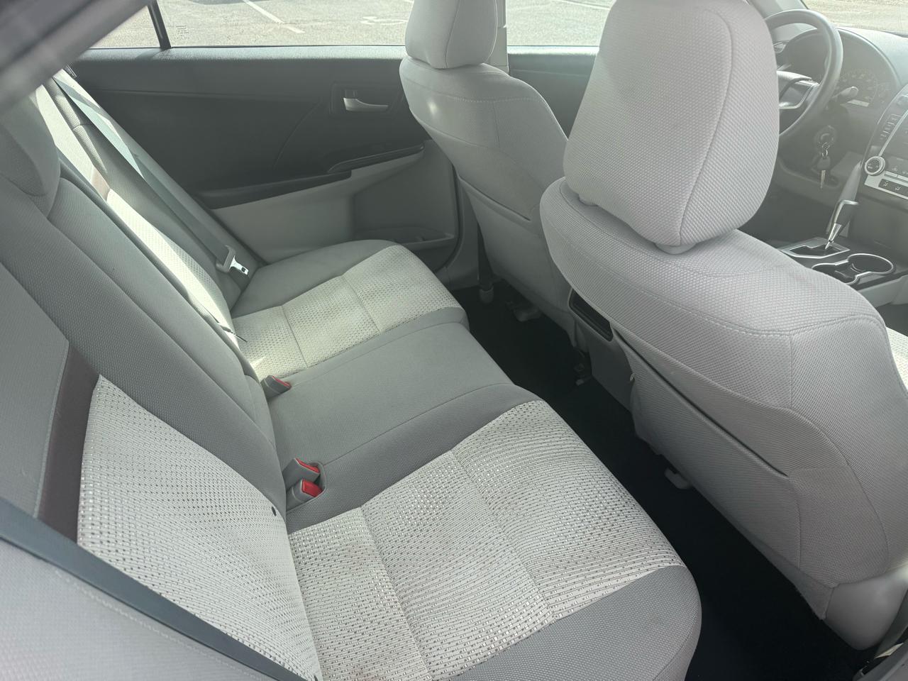 Toyota Camry L 2012