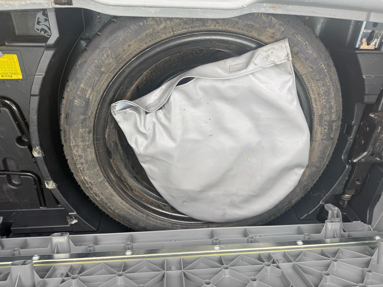 Toyota Matrix S 5-Speed AT 2009