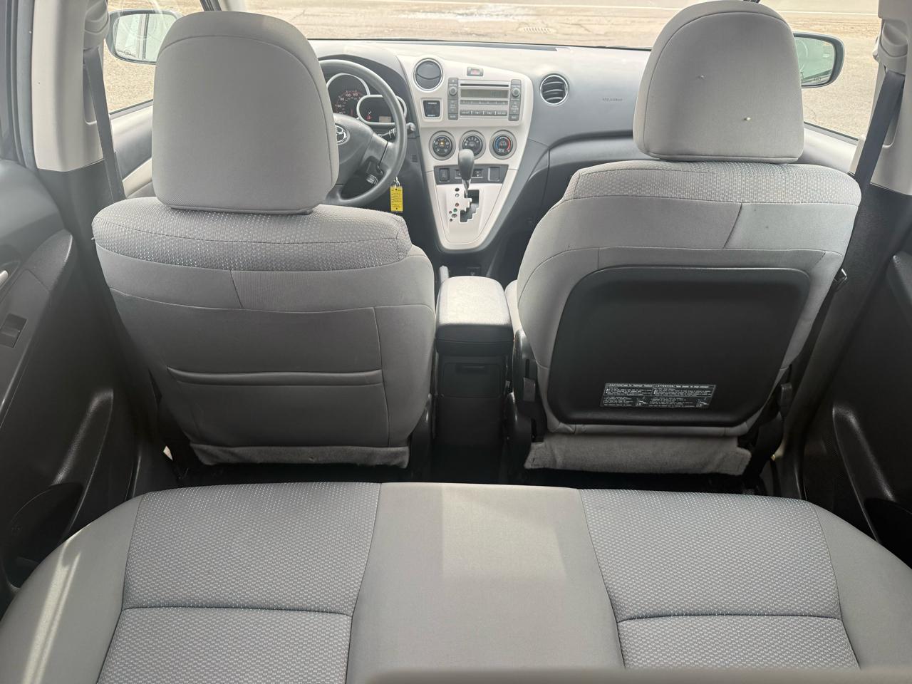 Toyota Matrix S 5-Speed AT 2009