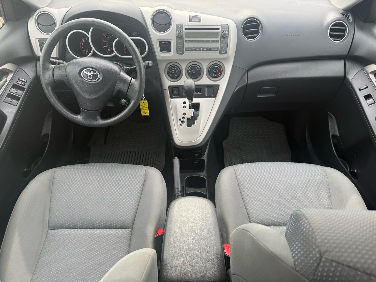 Toyota Matrix S 5-Speed AT 2009