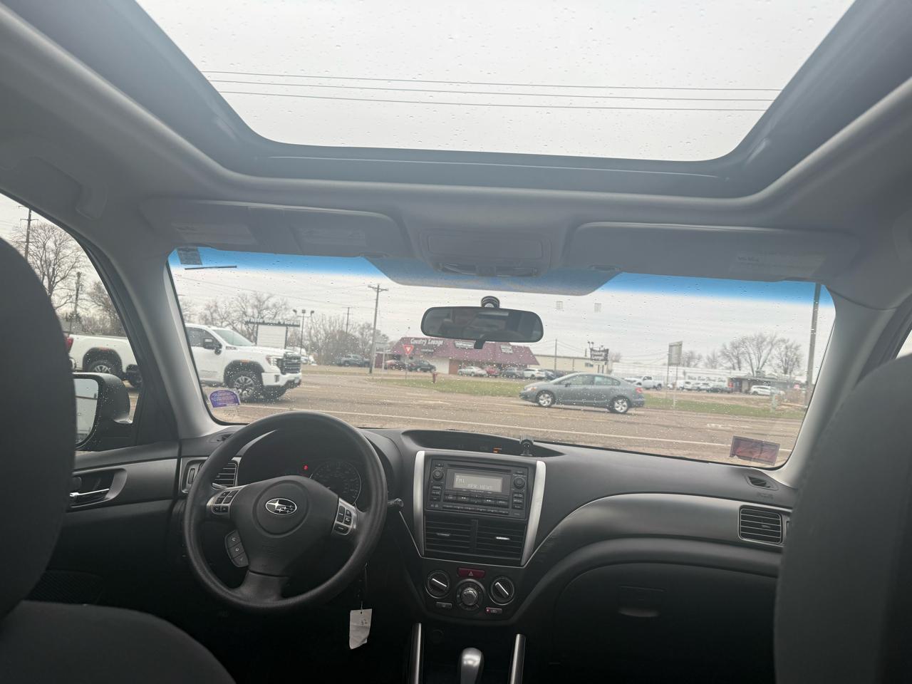 Subaru Forester 2.5X Premium 2011