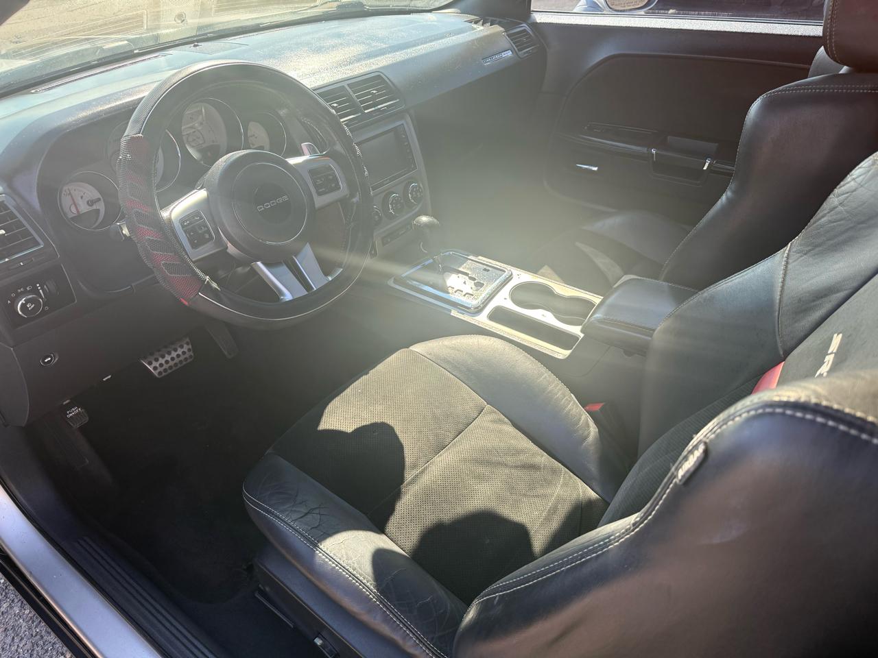 Dodge Challenger SRT8 2012