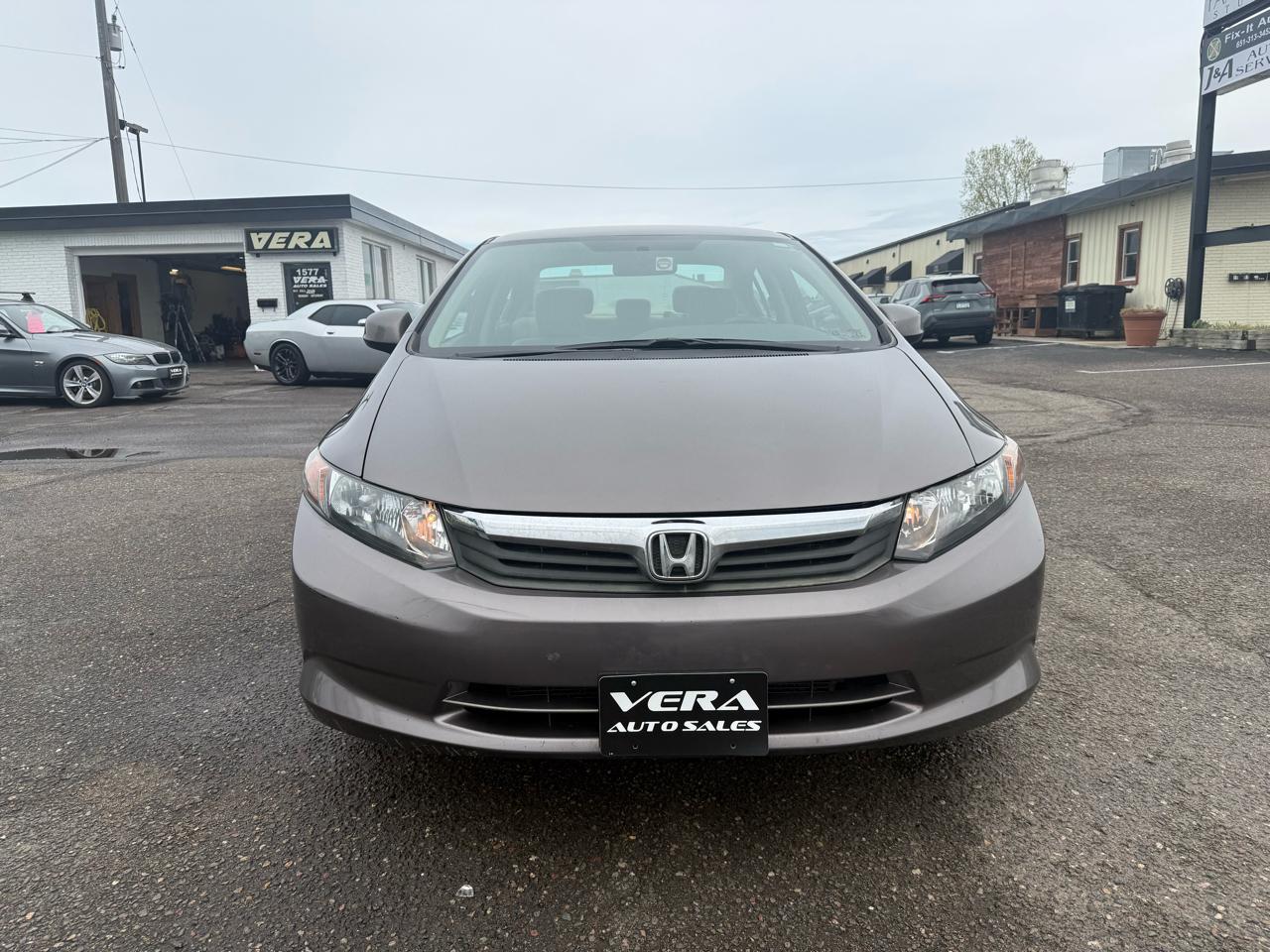 Honda Civic LX 4D Sedan 2012