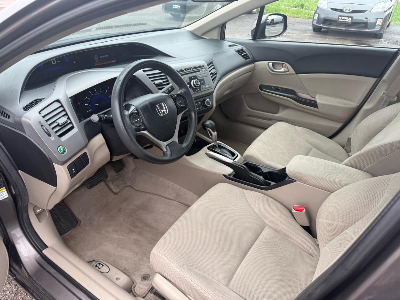 Honda Civic LX 4D Sedan 2012