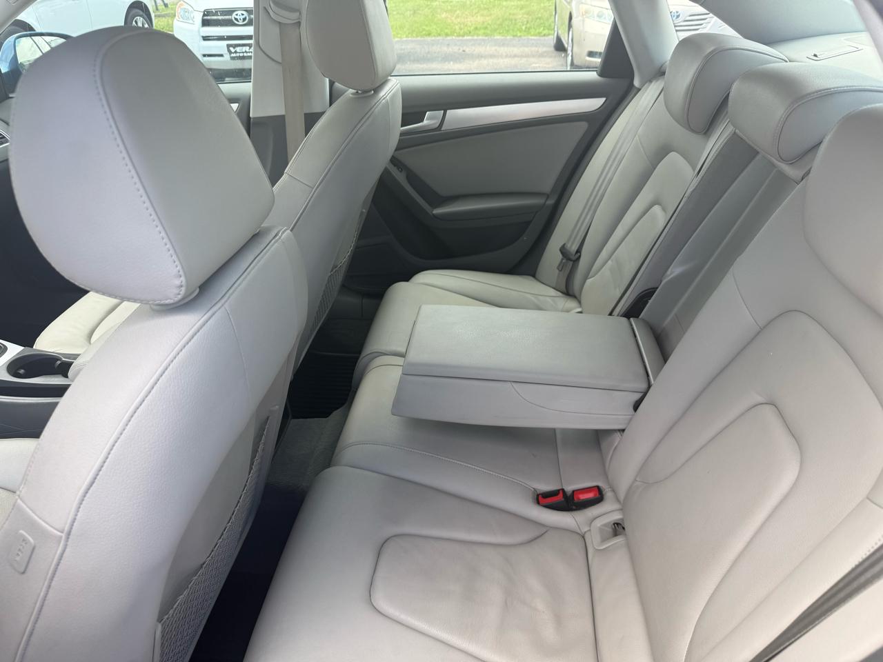 Audi A4 3.2 Sedan quattro Tiptronic 2009