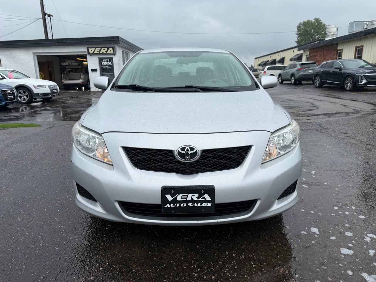 Toyota Corolla LE 4D Sedan 2010