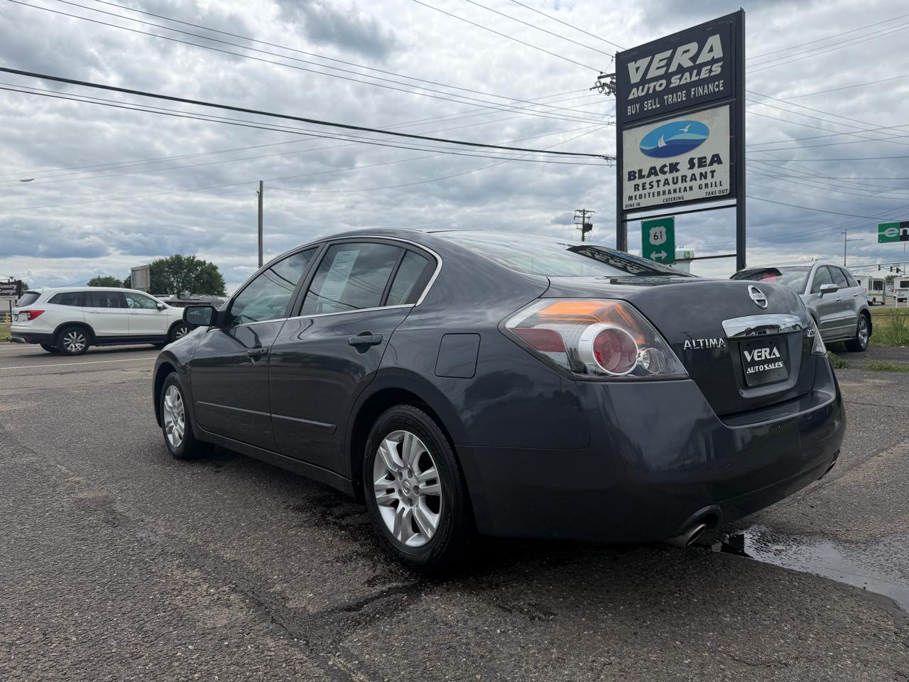 Nissan Altima 2.5 S 2010