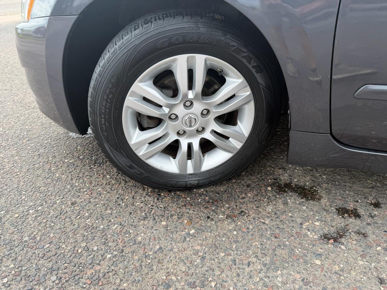 Nissan Altima 2.5 S 2010