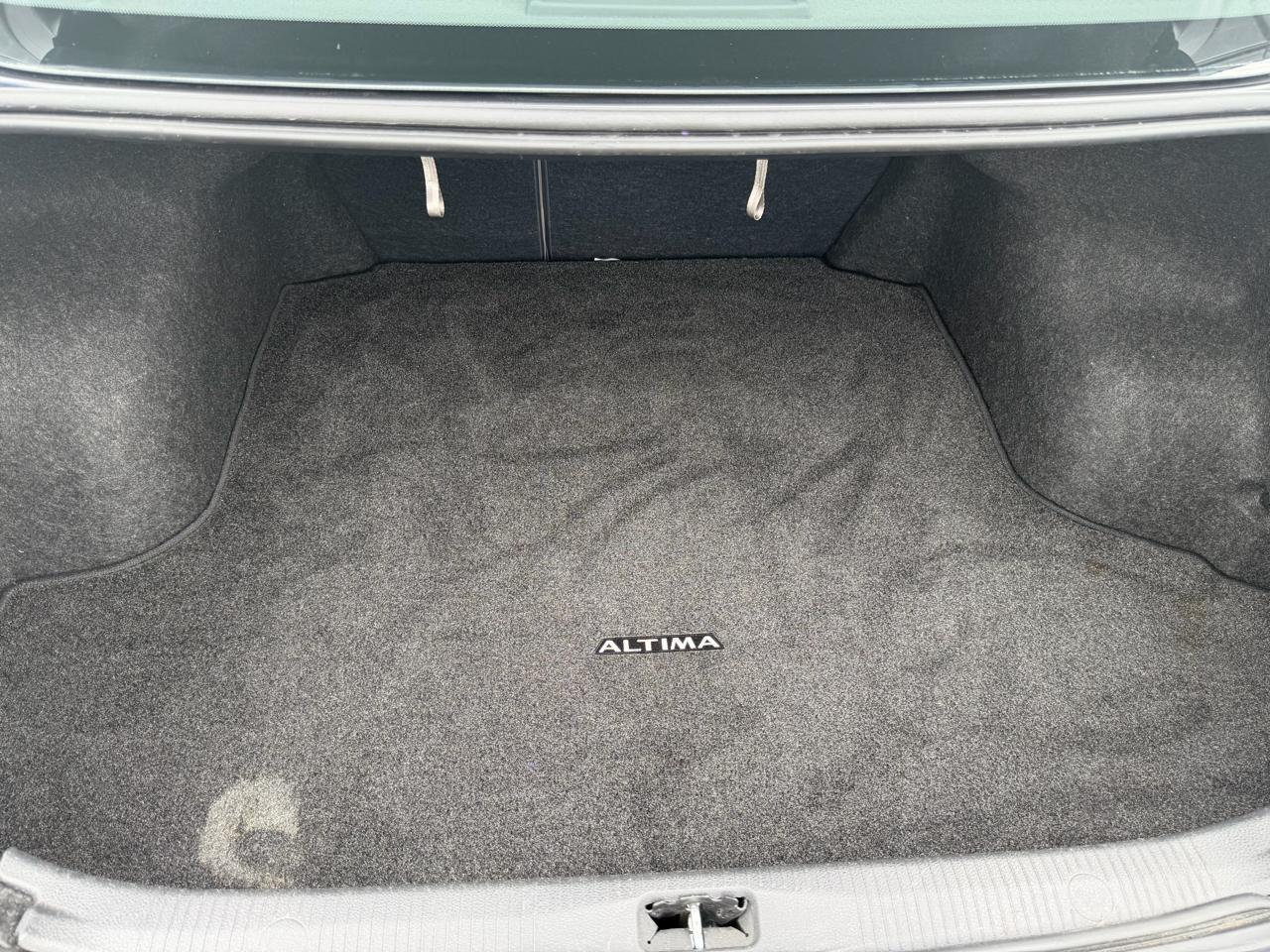 Nissan Altima 2.5 S 2010
