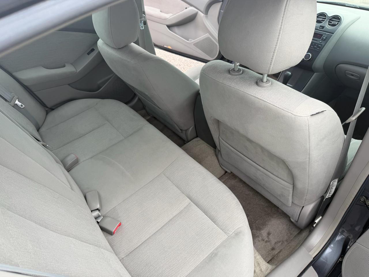 Nissan Altima 2.5 S 2010