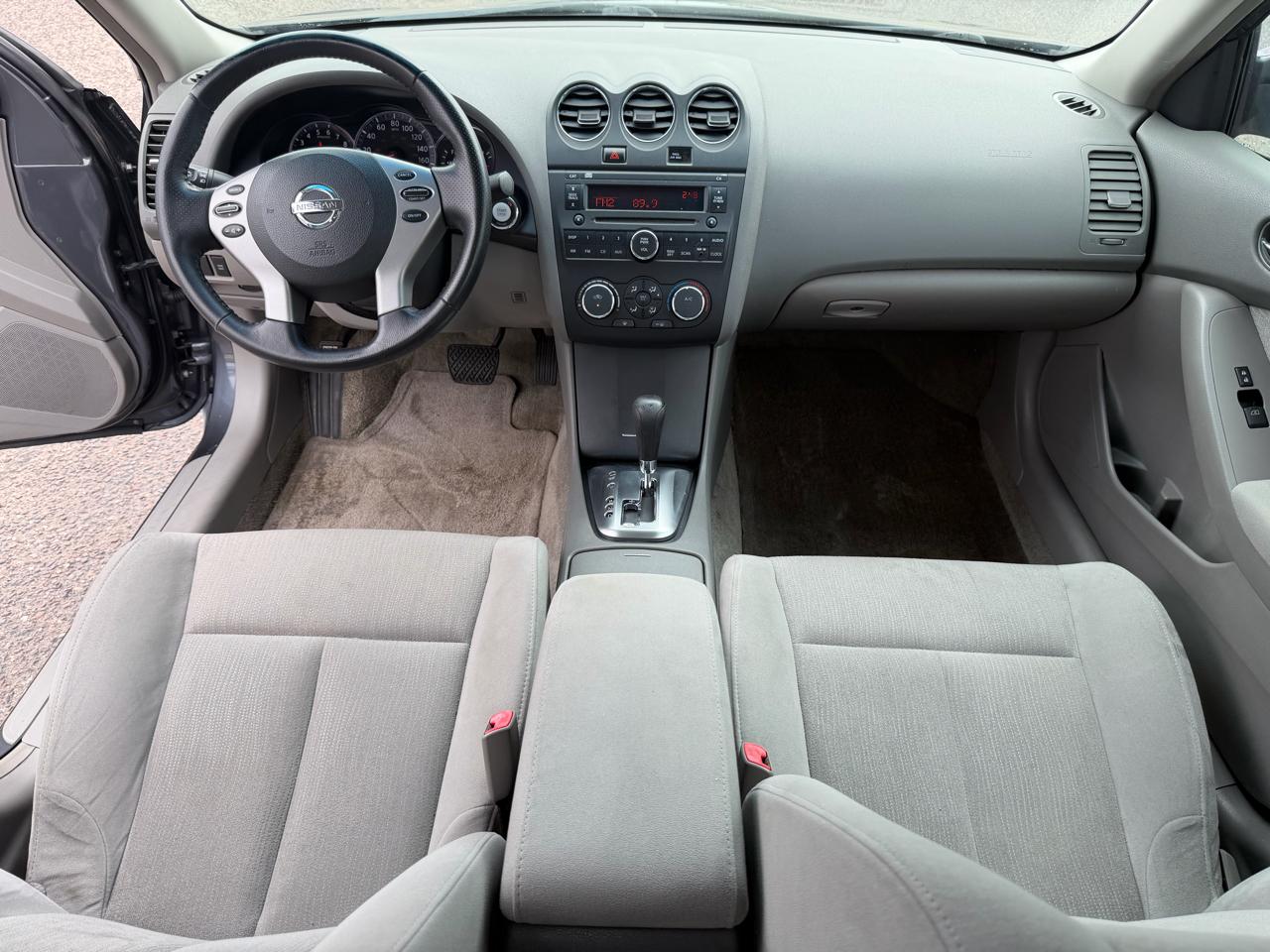 Nissan Altima 2.5 S 2010