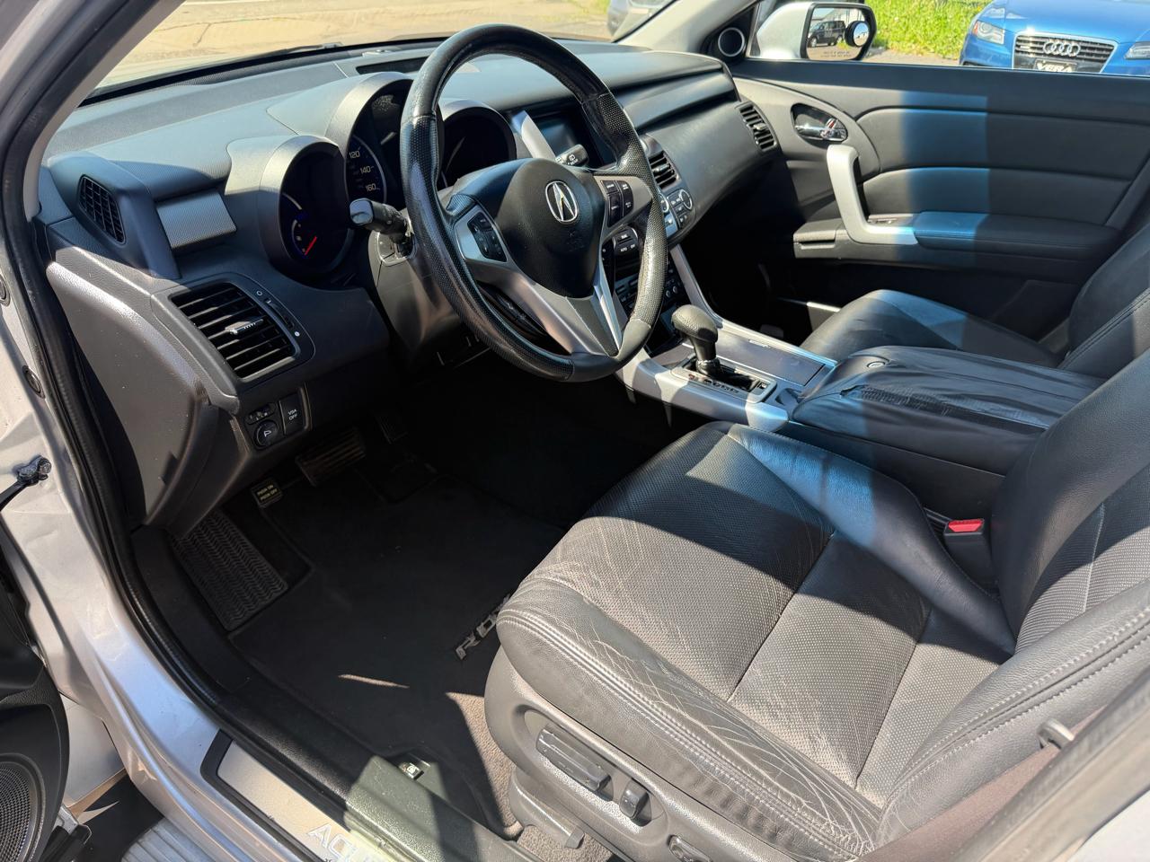 Acura RDX 5-Spd AT with Technology Package 2008